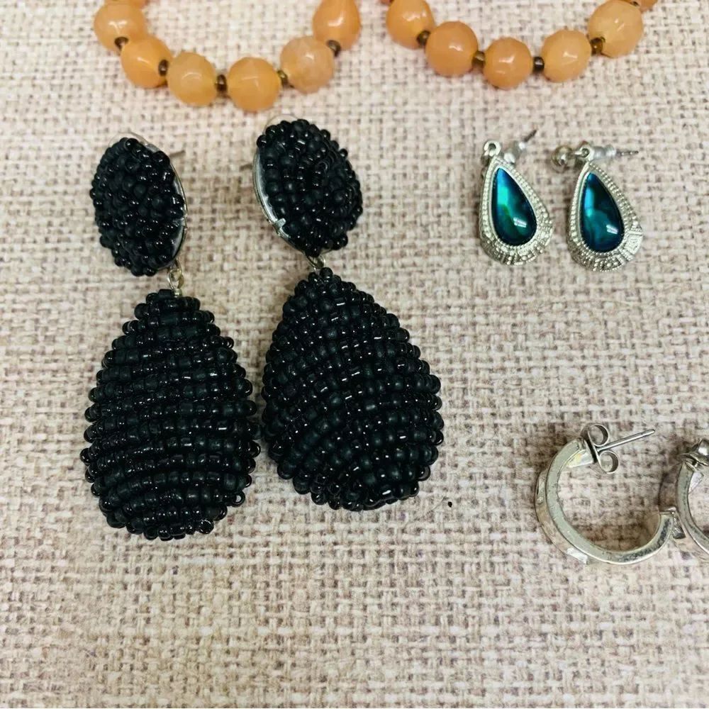 Earring Bundle - Picture 4 of 6